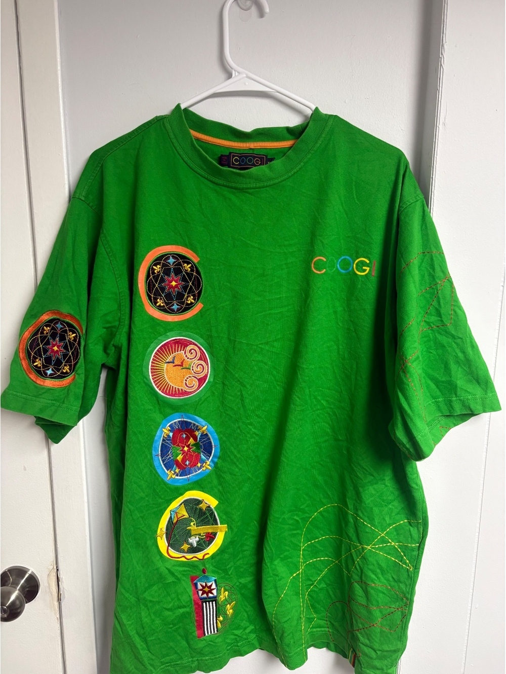 Coogi XL Green Graphic T-Shirt with Multicolor Embroidery